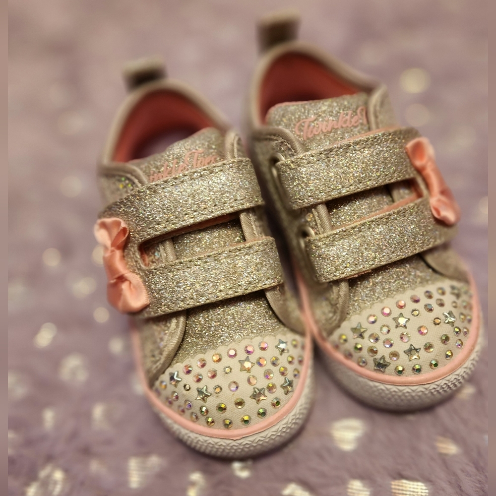 Twinkle Toes sz 7t Mint Condition